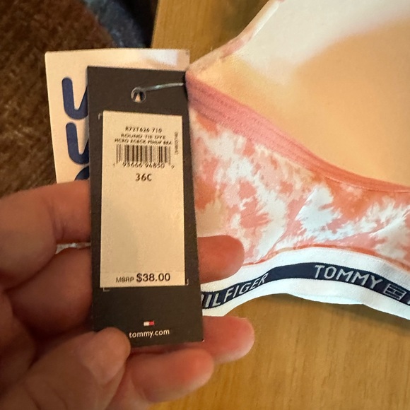 Padded Pink Bra - Picture 3 of 7